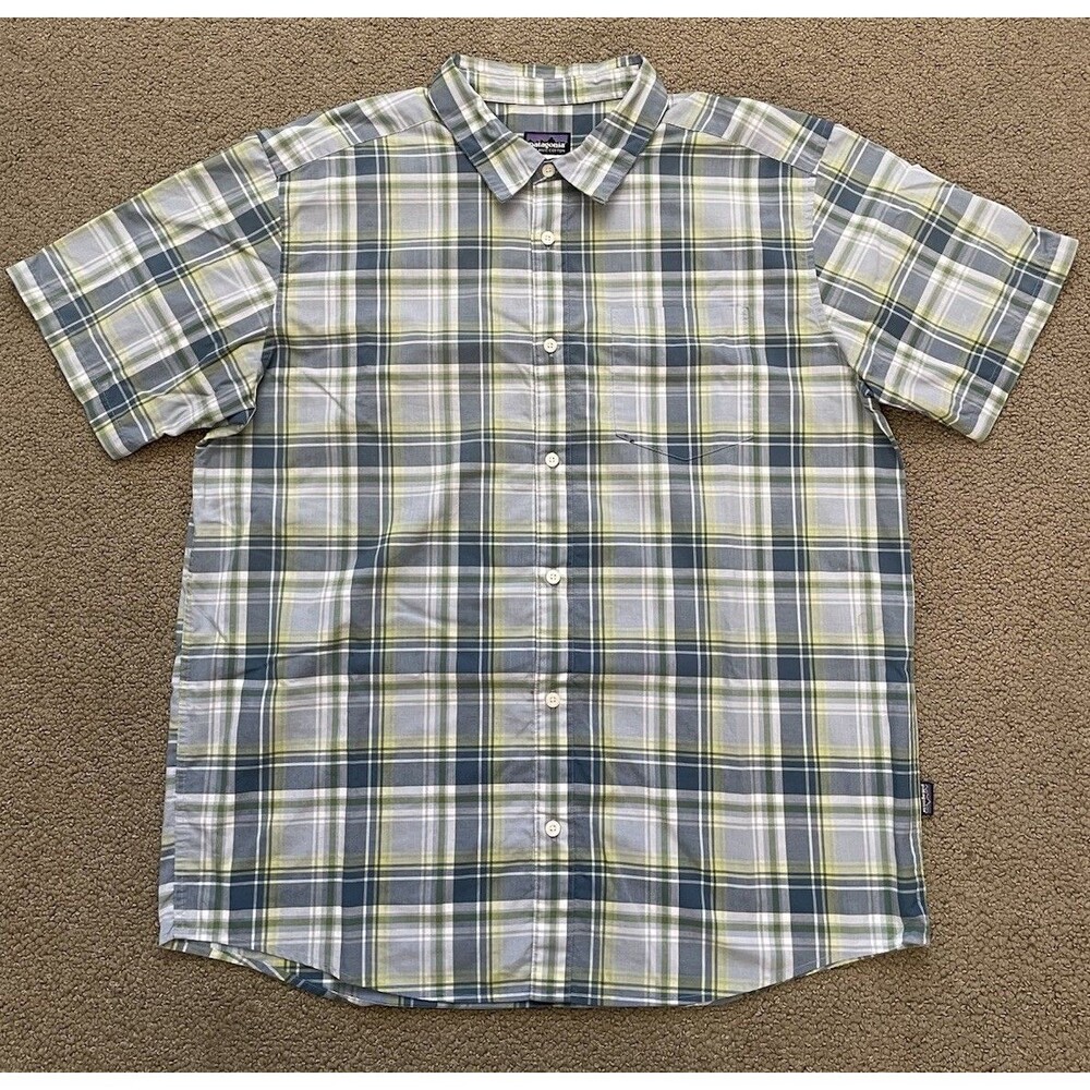 Patagonia Organic Cotton Plaid Shirt Mens L Short Sleeve Button Up